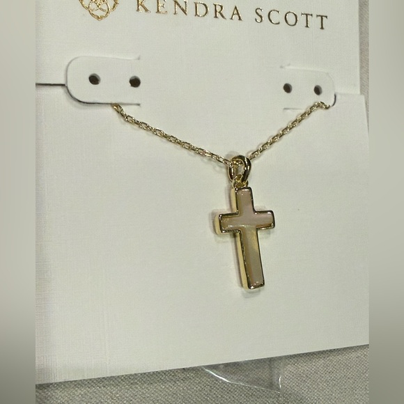✝️ Kendra Scott Gold & White Kyocera Opal Cross Necklace - Picture 2 of 5